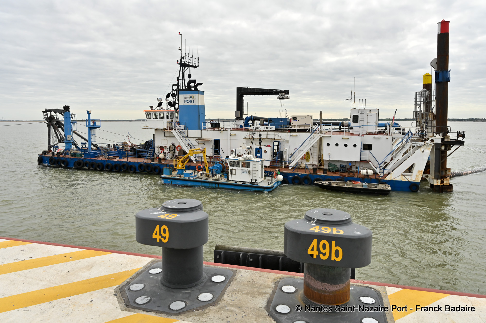  Dragues Nantes Saint-Nazaire Port