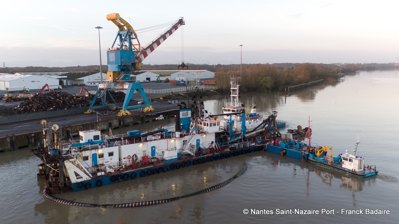 Dragas Nantes Saint-Nazaire Port