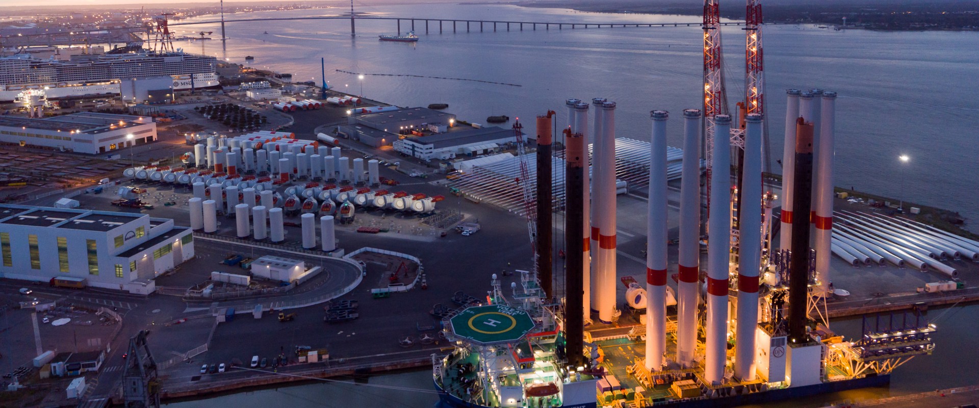 Le port de Saint-Nazaire choisi pour l'installation du parc éolien EMYN