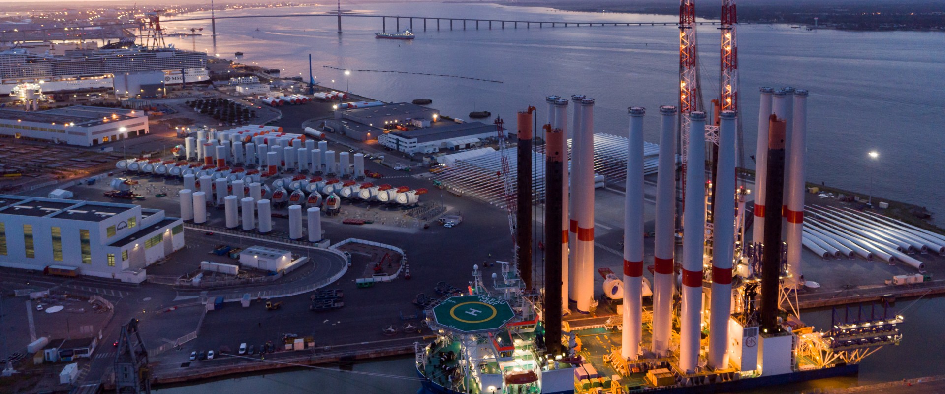 Un rythme soutenu pour le Parc éolien en mer de Saint-Nazaire Un rythme soutenu pour le Parc éolien en mer de Saint-Nazaire