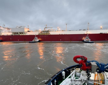 Arrival of a Qmax at the Montoir de Bretagne liquefied natural gas terminal